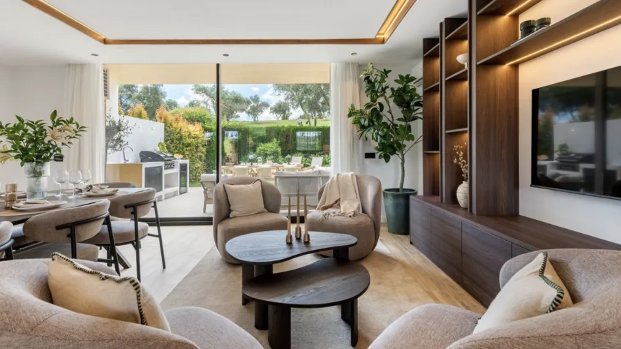 Таунхаус с 4 спальнями в  Нуэва Андалусия, Испания №31188