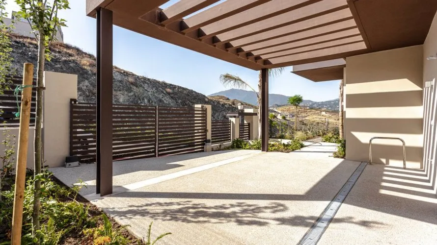 Вилла с 4 спальнями в  Бенахавис, Испания №30508 № 24