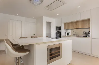 Таунхаус с 2 спальнями в  Нуэва Андалусия, Испания №30990