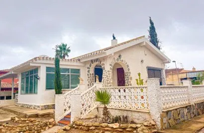 Вилла с 3 спальнями в  Лос Балконес, Испания №32039