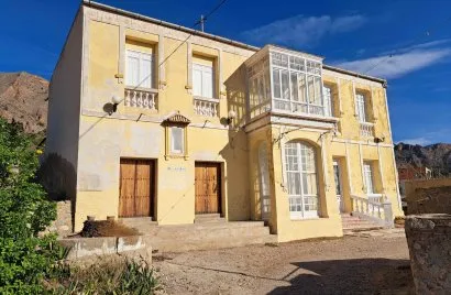 Вилла с 7 спальнями в Ориуэла, Испания №32347