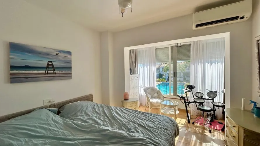 Бунгало с 3 спальнями в Л'Альфас дель Пи, Испания №32431 № 16