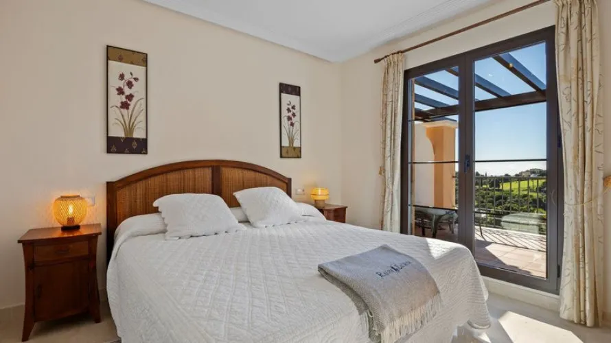 3 bedrooms townhouse for sale , Benahavis, Spain No. 31044 № 19