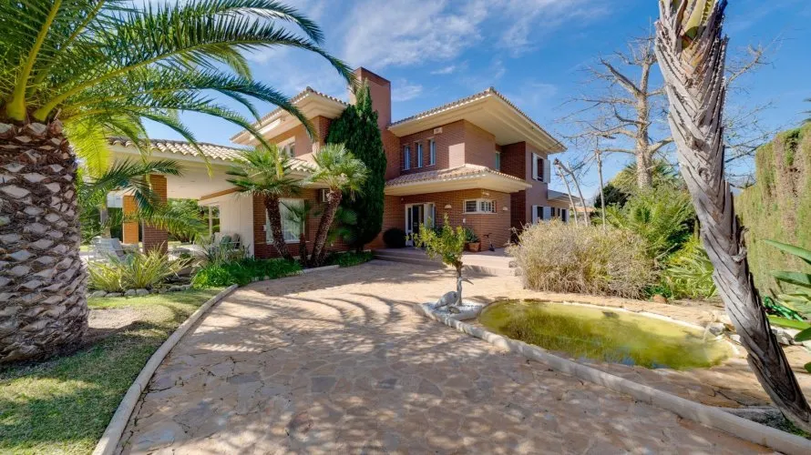 Studio villa for sale , Benidorm, Spain No. 30953