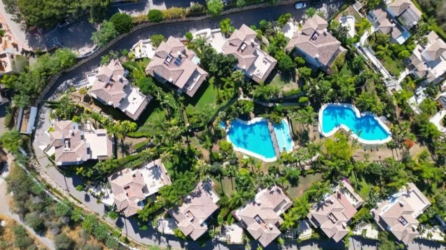 5 bedrooms villa for sale , Marbella, Spain No. 31050 № 17