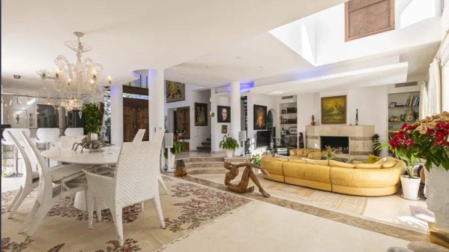 4 bedrooms villa for sale , Marbella, Spain No. 31131 № 4