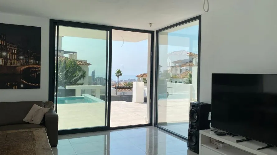 6 bedrooms villa for sale , Finestrat, Spain No. 31186 № 19