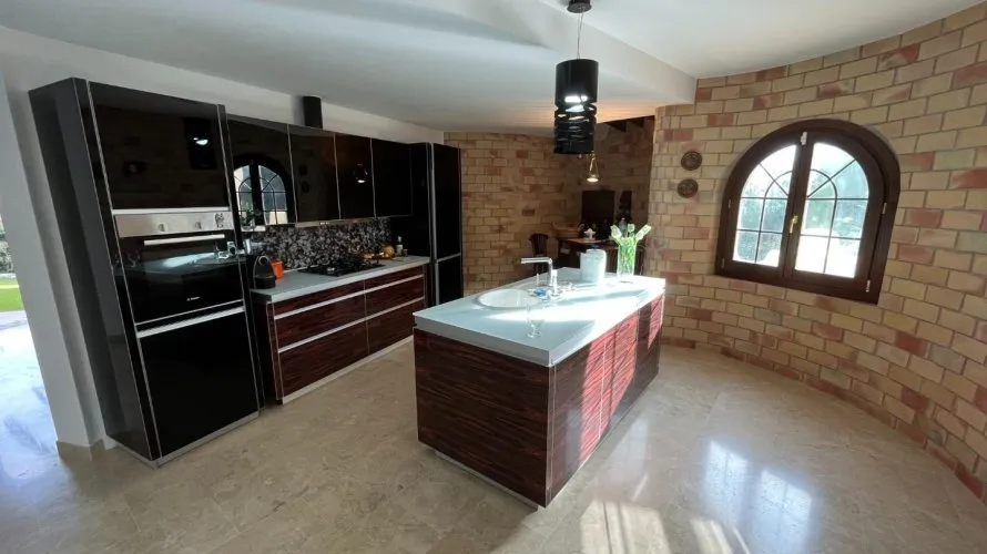 4 bedrooms villa for sale , Altea La Vella, Spain No. 30932 № 9