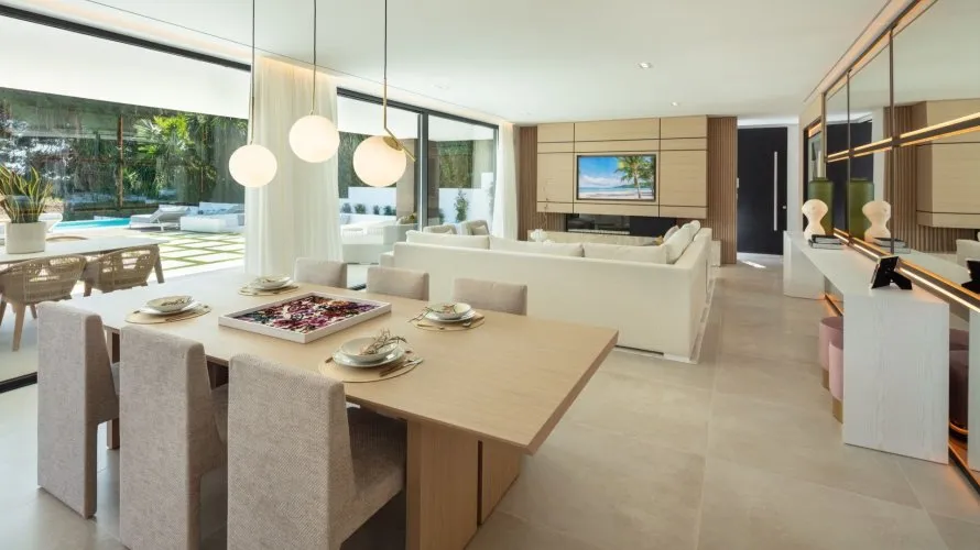 5 bedrooms house for sale , Nueva Andalucia, Spain No. 30763 № 11