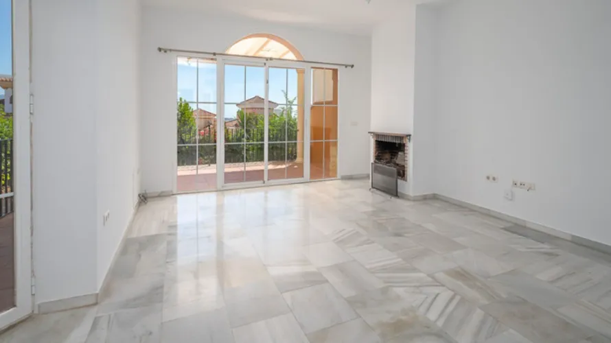 3 bedrooms townhouse for sale , Mijas Costa, Spain No. 31136 № 24