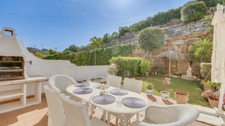 3 bedrooms townhouse for sale , Casares, Spain No. 31067 № 9