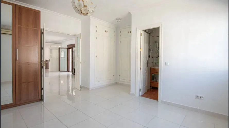 5 bedrooms villa for sale , Mijas, Spain No. 31076 № 11