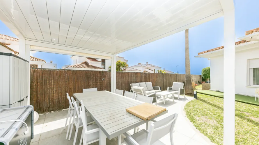 4 bedrooms house for sale , Fuengirola, Spain No. 31184 № 11