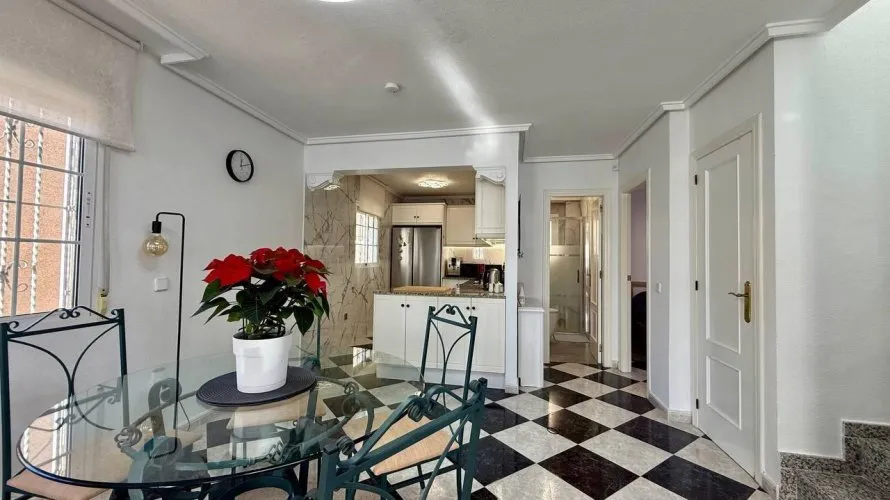 4 bedrooms villa for sale , Playa Flamenca II, Spain No. 31221 № 17