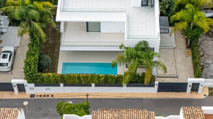 4 bedrooms villa for sale , Marbella, Spain No. 30769 № 7