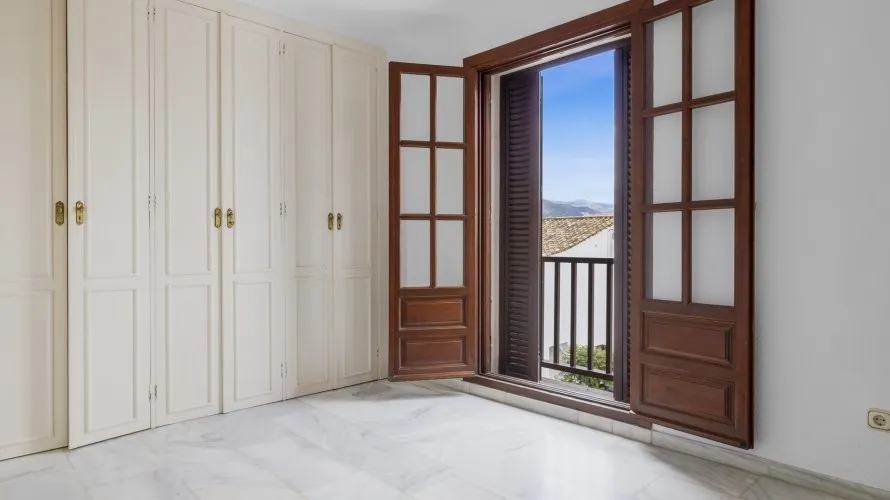 2 bedrooms townhouse for sale , Estepona, Spain No. 31047 № 8