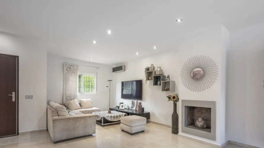 3 bedrooms townhouse for sale , Cancelada, Spain No. 31142 № 17