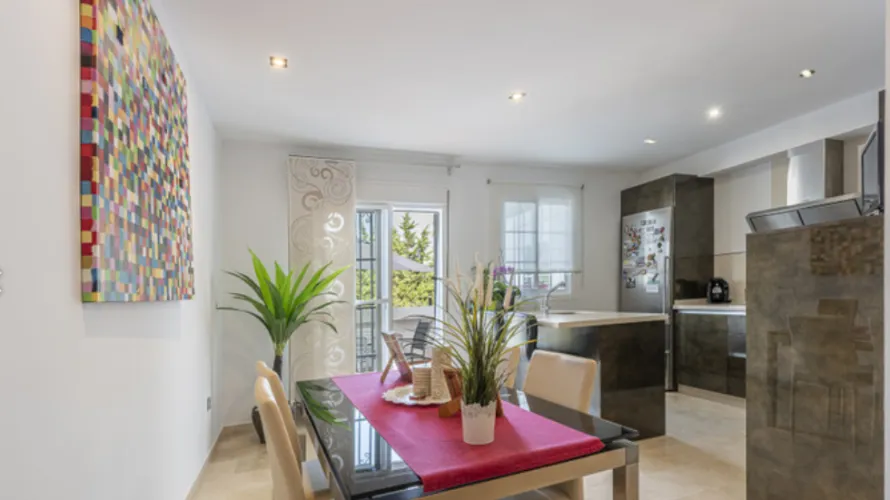 3 bedrooms townhouse for sale , Cancelada, Spain No. 31142 № 26