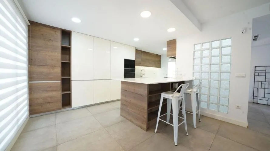 6 bedrooms house for sale , Mutxamel, Spain No. 31230 № 5