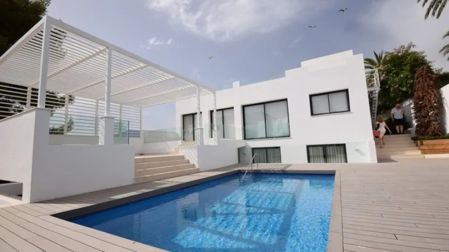 4 bedrooms villa for sale , Nueva Andalucia, Spain No. 31053