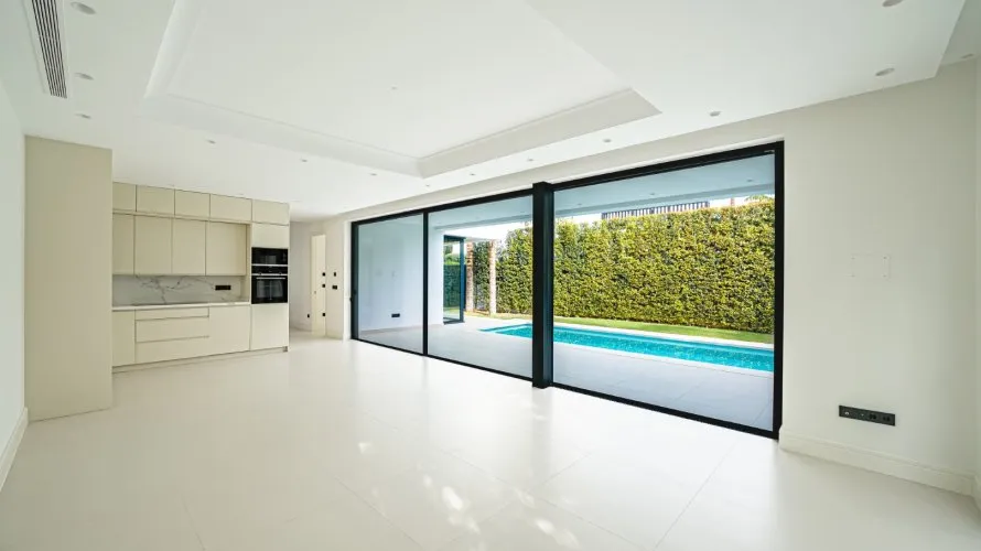 4 bedrooms villa for sale , Marbella, Spain No. 30769 № 8