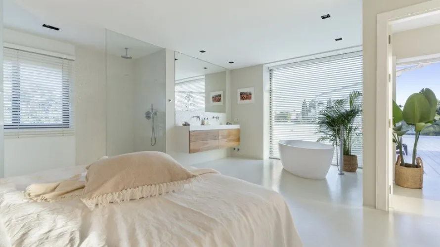 5 bedrooms villa for sale , Nueva Andalucia, Spain No. 30626 № 1