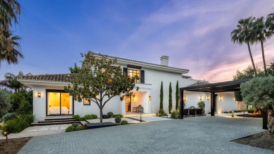 5 bedrooms villa for sale , Nueva Andalucia, Spain No. 30729 № 14