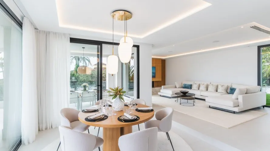 4 bedrooms house for sale , Marbella, Spain No. 31036 № 4