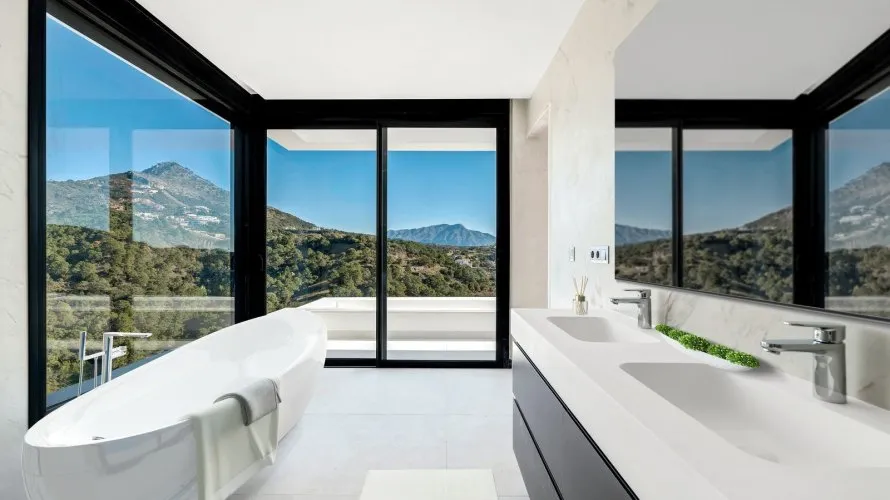 5 bedrooms villa for sale , Benahavis, Spain No. 30584 № 14