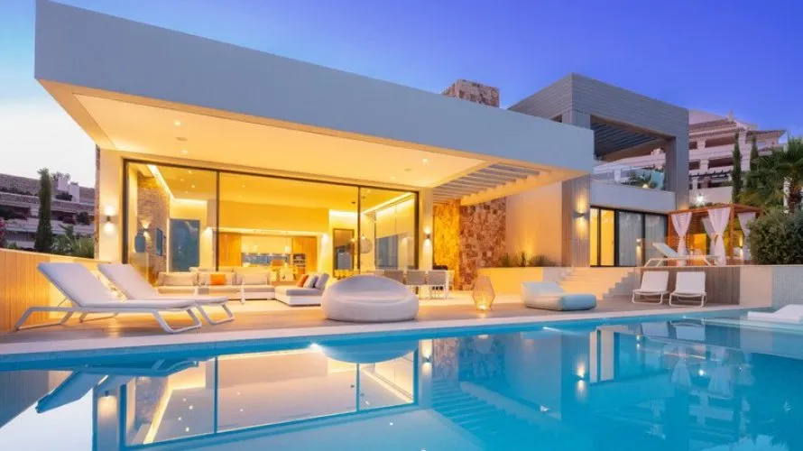 5 bedrooms house for sale , Nueva Andalucia, Spain No. 30646 № 1