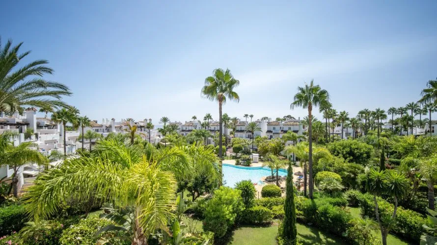 3 bedrooms townhouse for sale , Estepona, Spain No. 30496 № 17
