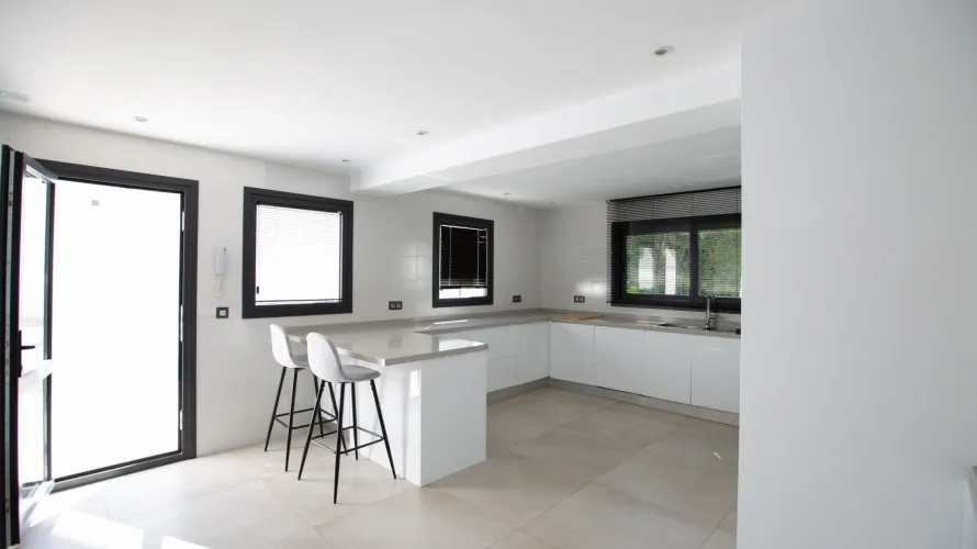 4 bedrooms villa for sale , Marbella, Spain No. 30581 № 3