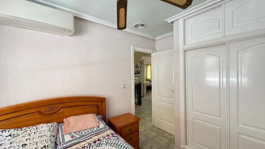 3 bedrooms house for sale , Guardamar del Segura, Spain No. 31104 № 26