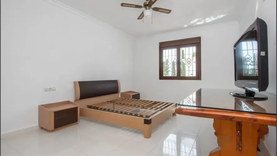 5 bedrooms villa for sale , Mijas, Spain No. 31076 № 8