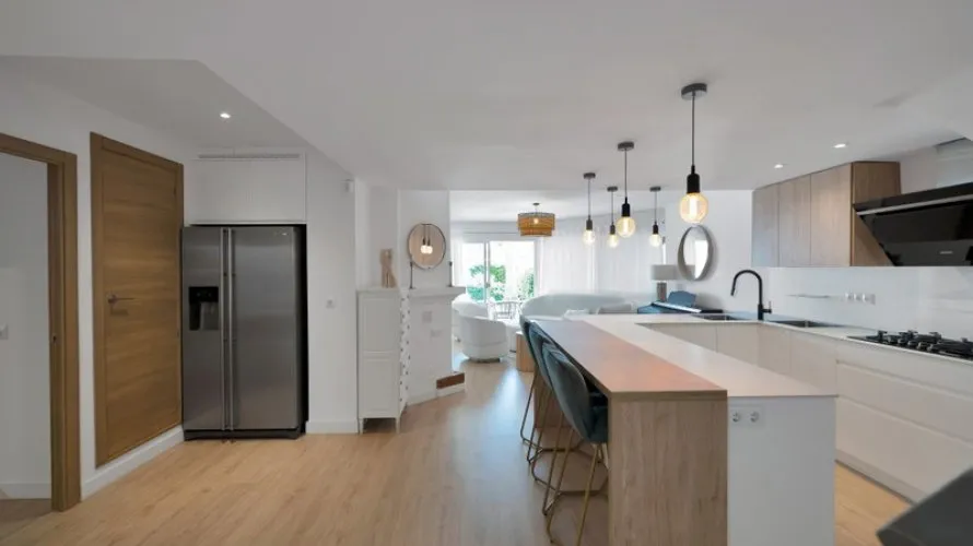 4 bedrooms townhouse for sale , Marbella, Spain No. 31069 № 1