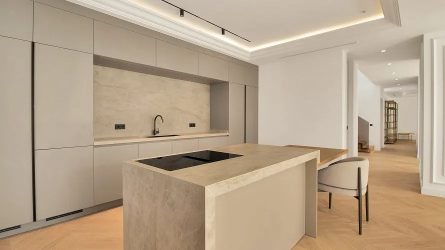 6 bedrooms villa for sale , Marbella, Spain No. 30578 № 2