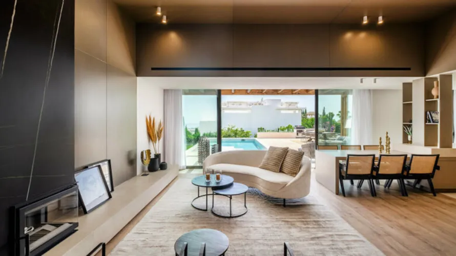 4 bedrooms house for sale , Estepona, Spain No. 30730 № 2