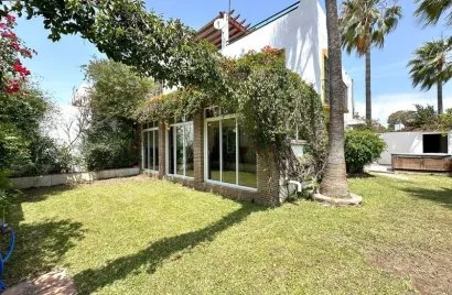 3 bedrooms townhouse for sale , Cortes (San Pedro De Alcantara), Spain No. 30755