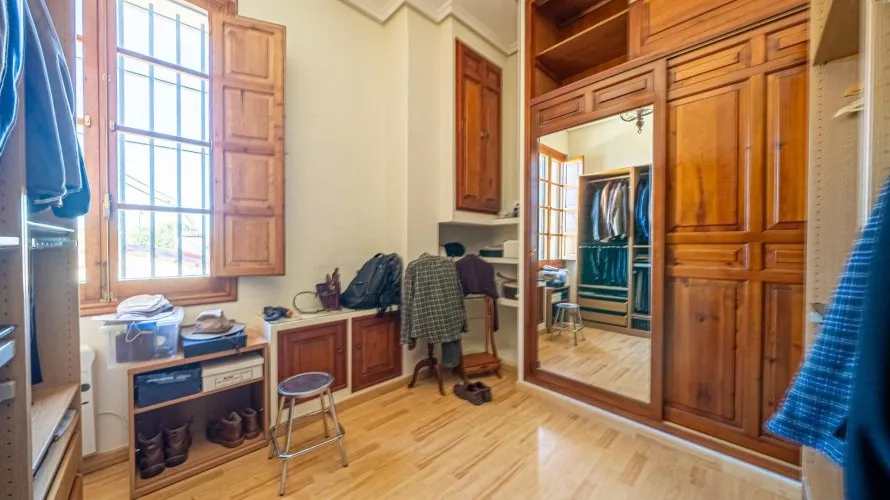 7 bedrooms house for sale , Mutxamel, Spain No. 30700 № 17