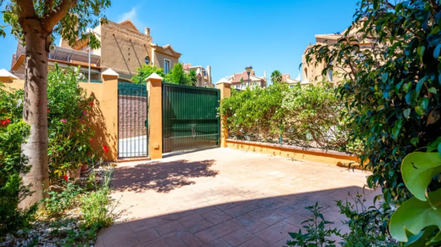 3 bedrooms townhouse for sale , Mijas Costa, Spain No. 31136 № 3