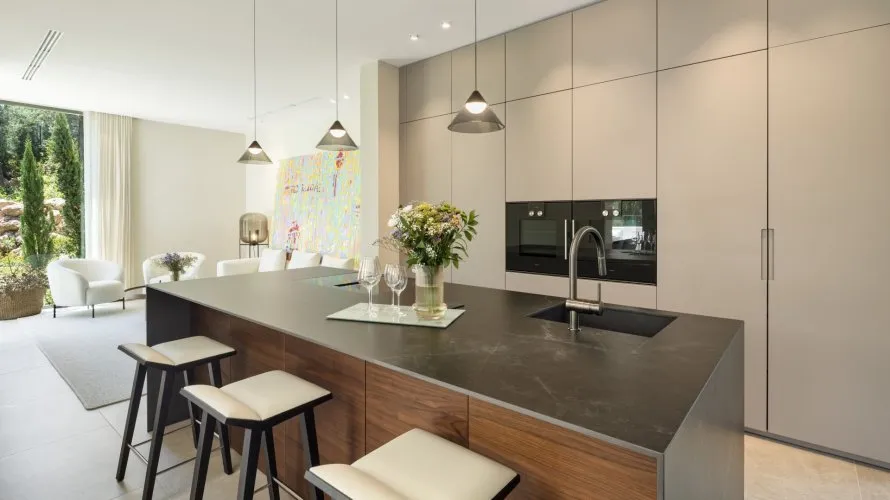 6 bedrooms house for sale , Nueva Andalucia, Spain No. 30762 № 21