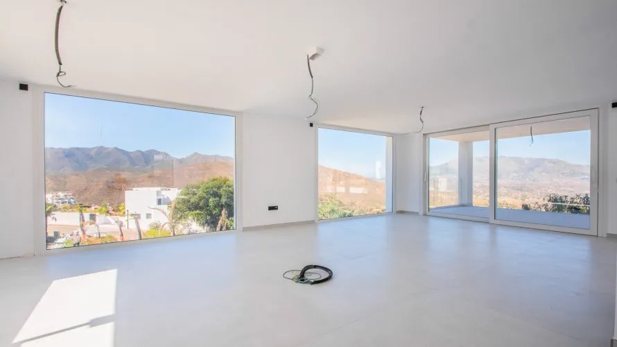 4 bedrooms villa for sale , Marbella, Spain No. 30525 № 14