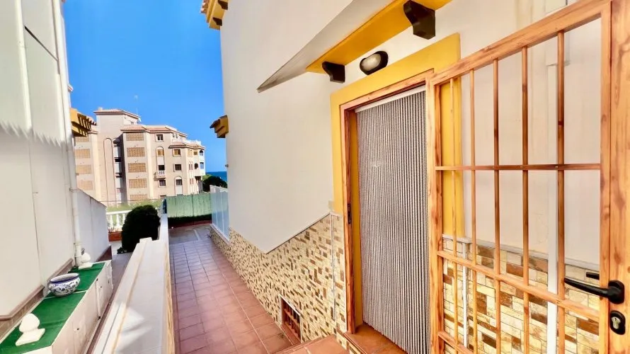 3 bedrooms house for sale , Torrevieja, Spain No. 31174 № 5