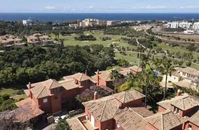 6 bedrooms villa for sale , Marbella, Spain No. 30637