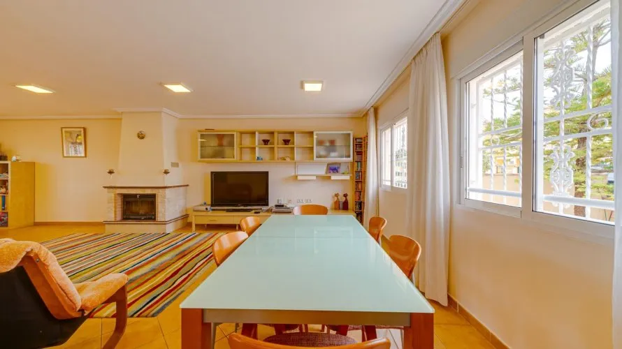 5 bedrooms bungalow for sale , Los Altos, Spain No. 30962 № 19