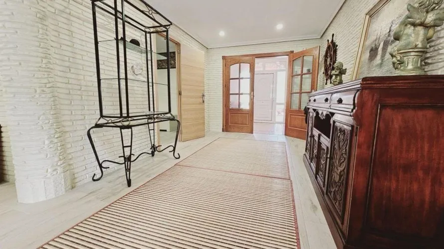 5 bedrooms villa for sale , Torrevieja, Spain No. 31012 № 19