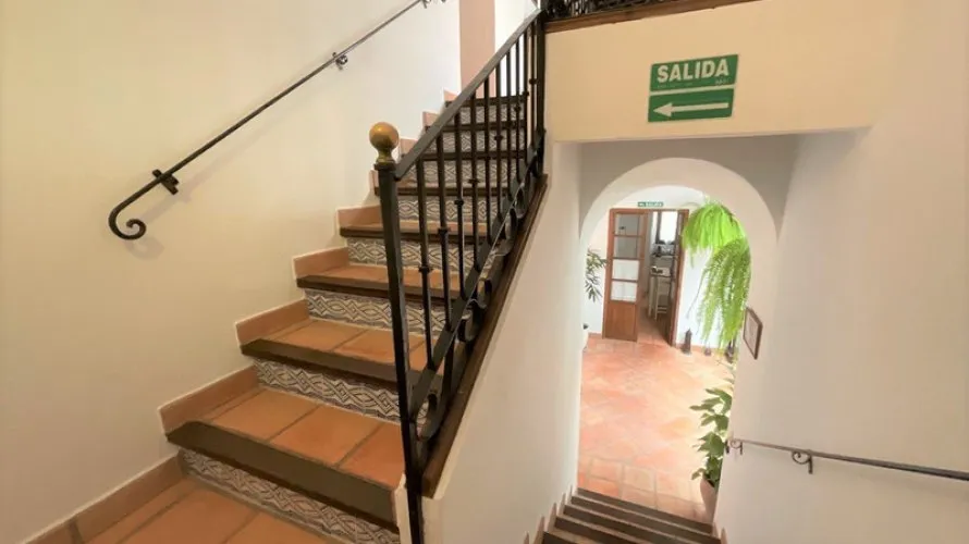 8 bedrooms villa for sale , Marbella, Spain No. 30586 № 17