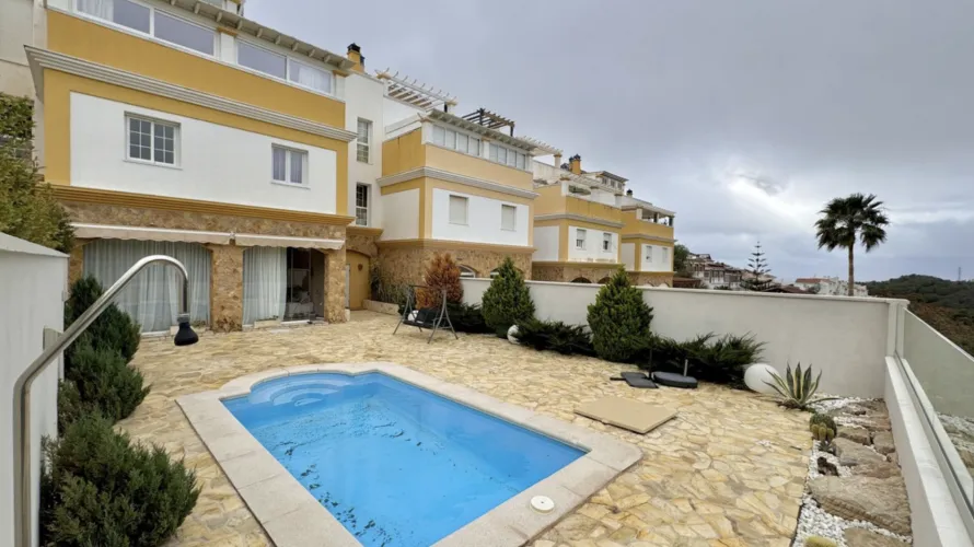 3 bedrooms house for sale , Mijas Costa, Spain No. 31145 № 3
