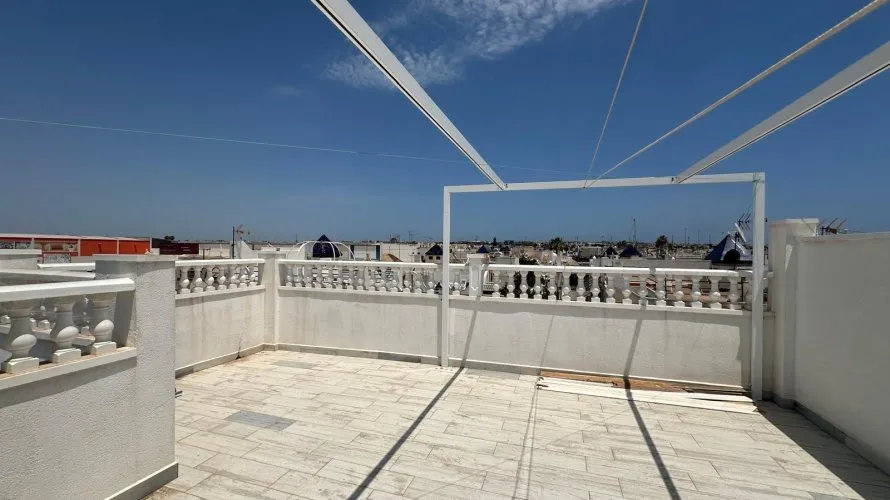 2 bedrooms bungalow for sale , Torrevieja, Spain No. 31201 № 2