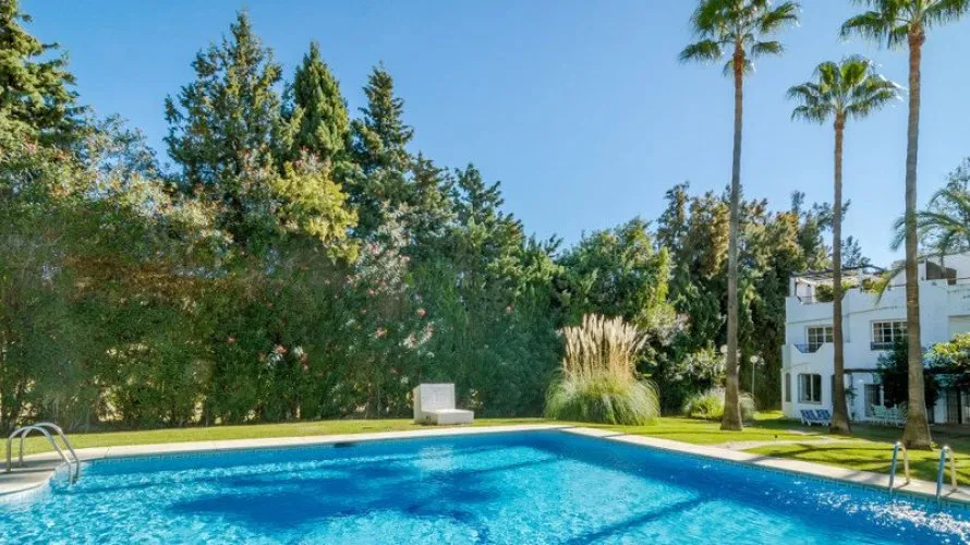 3 bedrooms townhouse for sale , Nueva Andalucia, Spain No. 30575 № 17